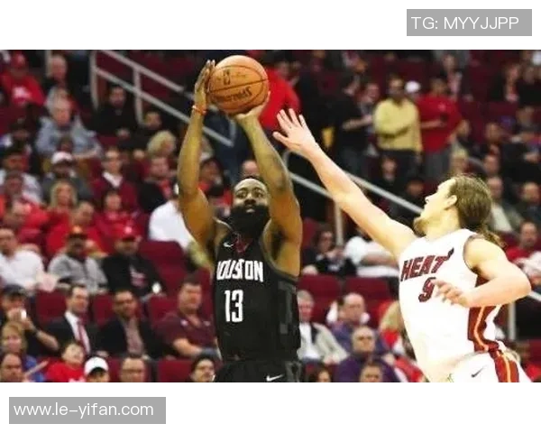 火箭队与马刺队精彩对决回放12月1日央视全程直播重温比赛瞬间